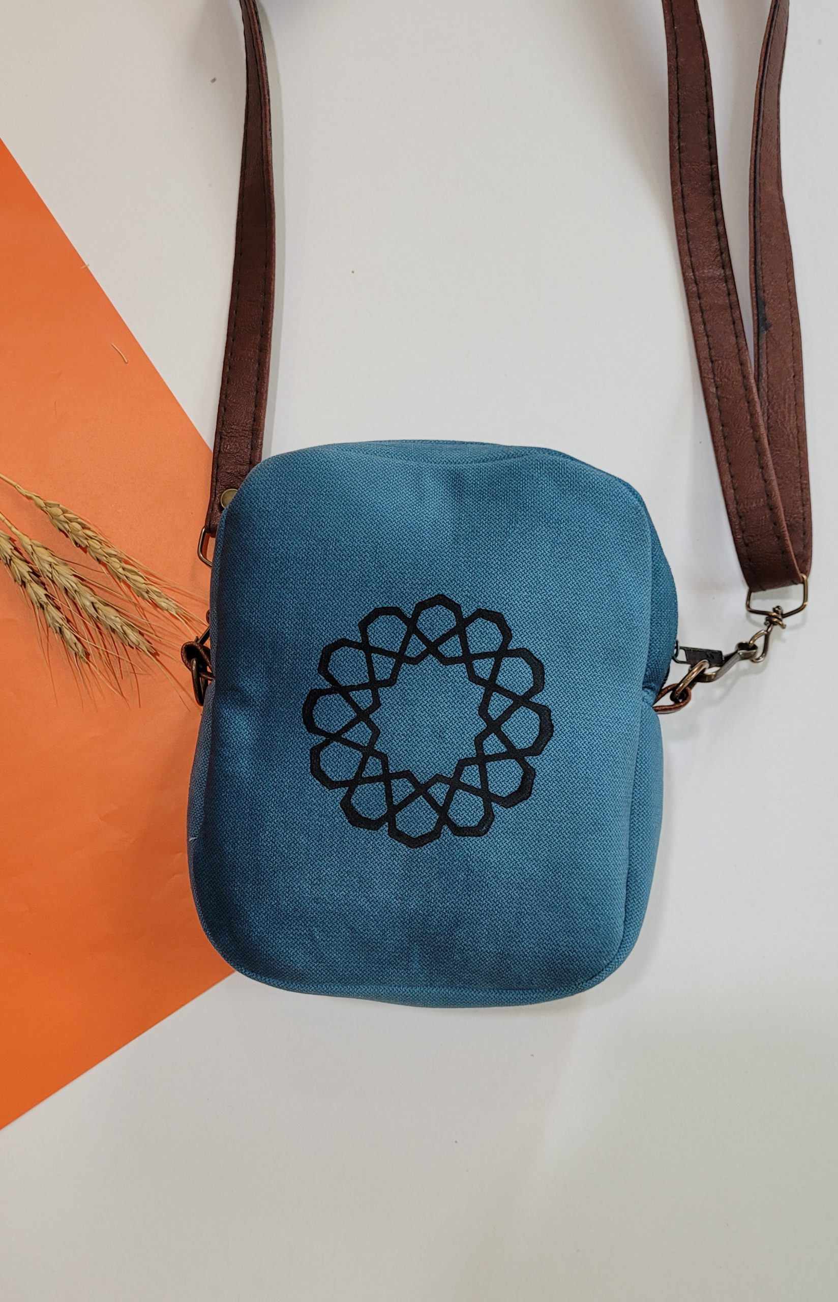 کیف مخمل قلمکار