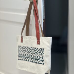 توت بگ های چیترا آرت